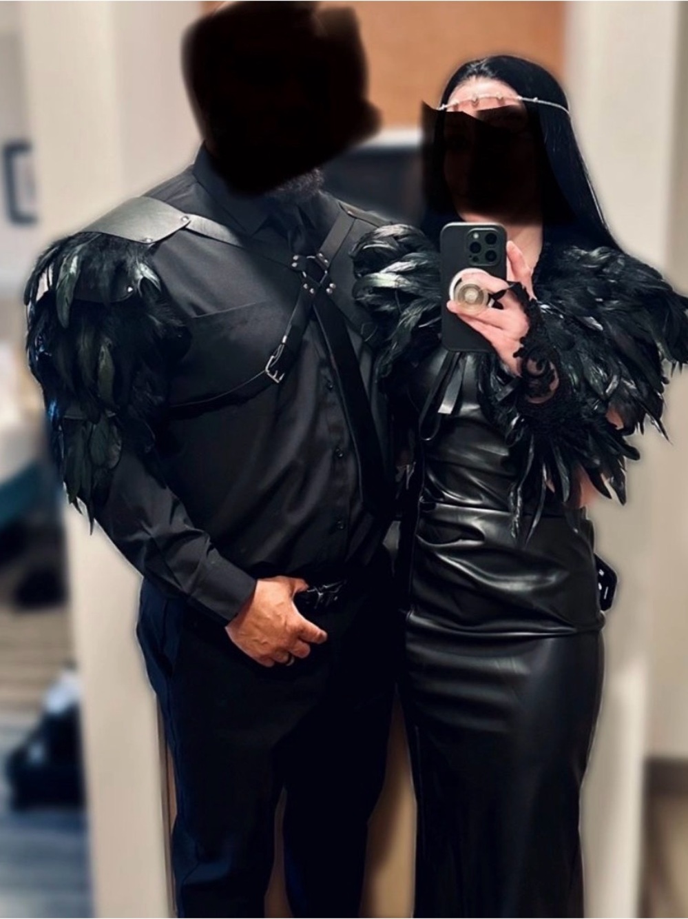 Black Feather-Trim Men's Shoulder Cape Jacket - Elegant Evening Wear